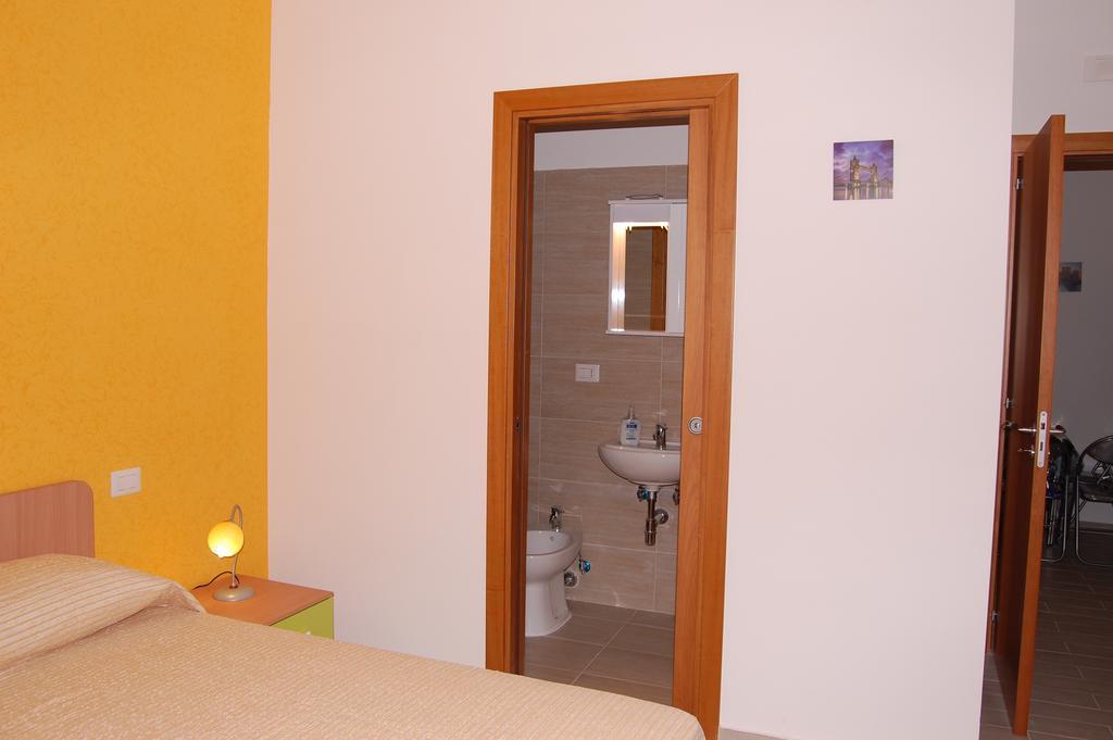 B&B Fenix Трані Номер фото